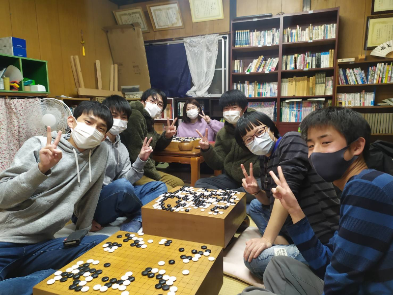 囲碁部の活動の様子