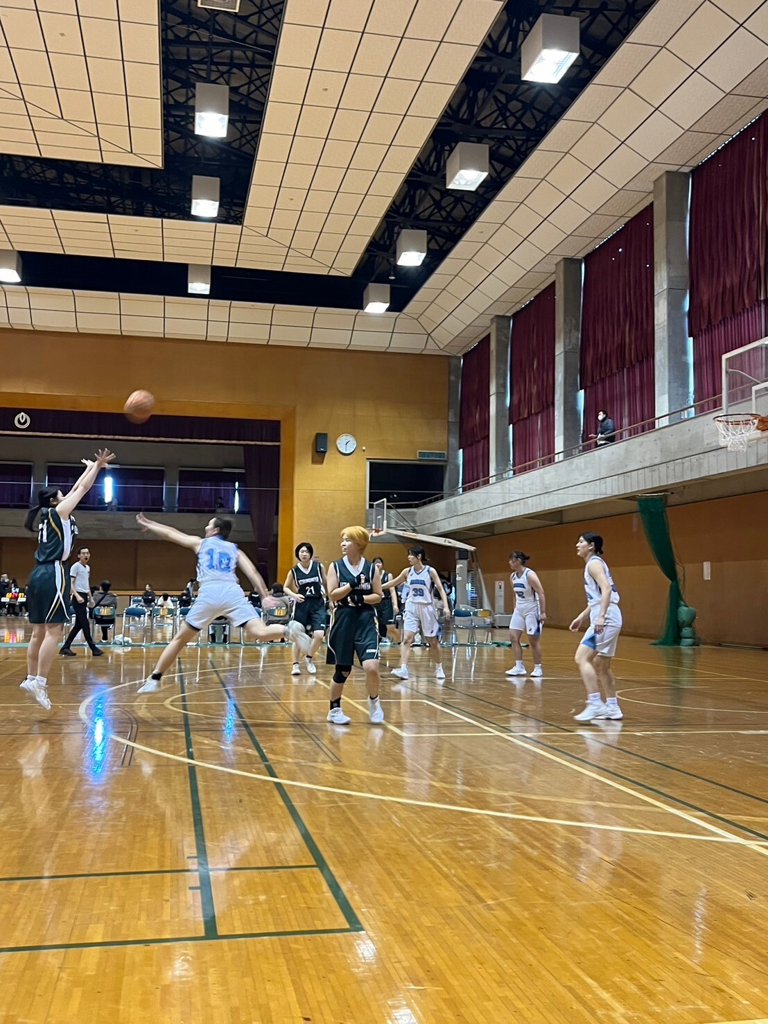 宇都宮大学女子バスケットボール部の活動の様子