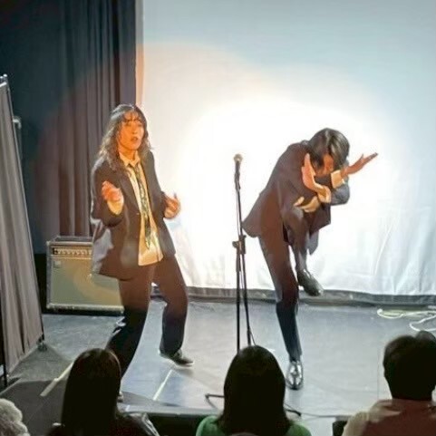 お笑いサークル　uu-Oの活動の様子