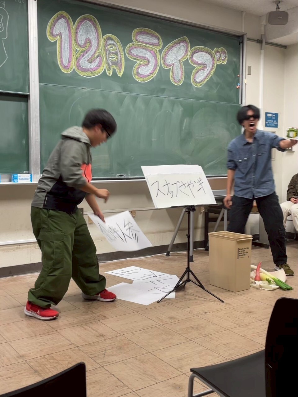 お笑いサークル　uu-Oの活動の様子