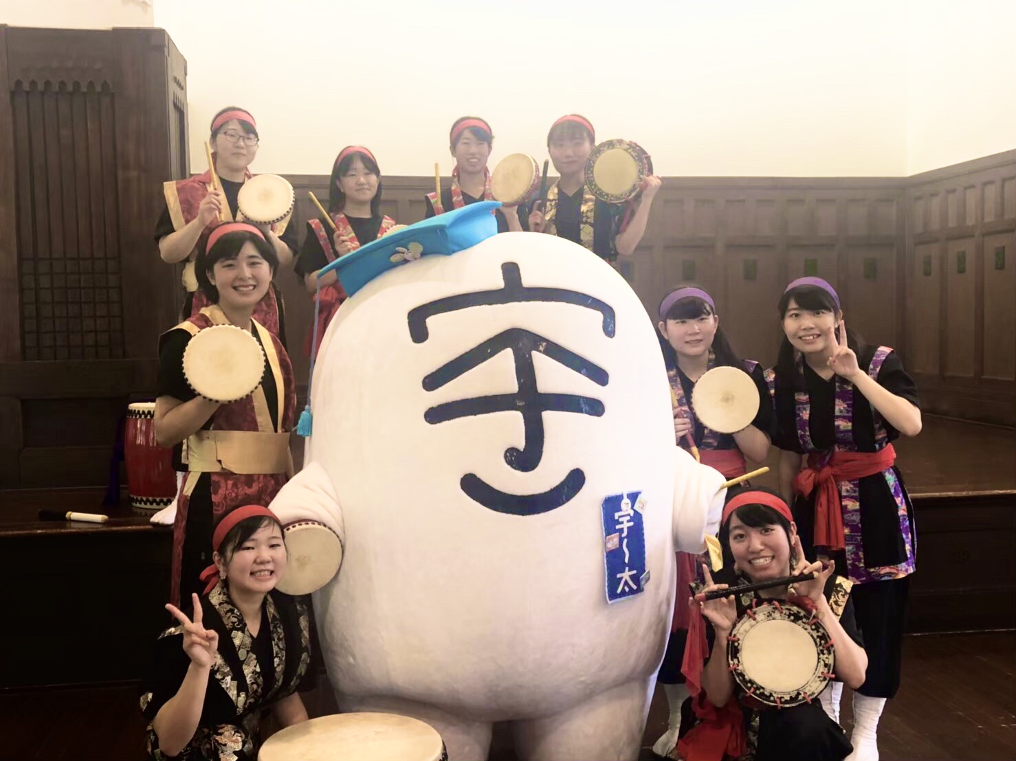 創作エイサーサークルてぃーだ太鼓の活動の様子