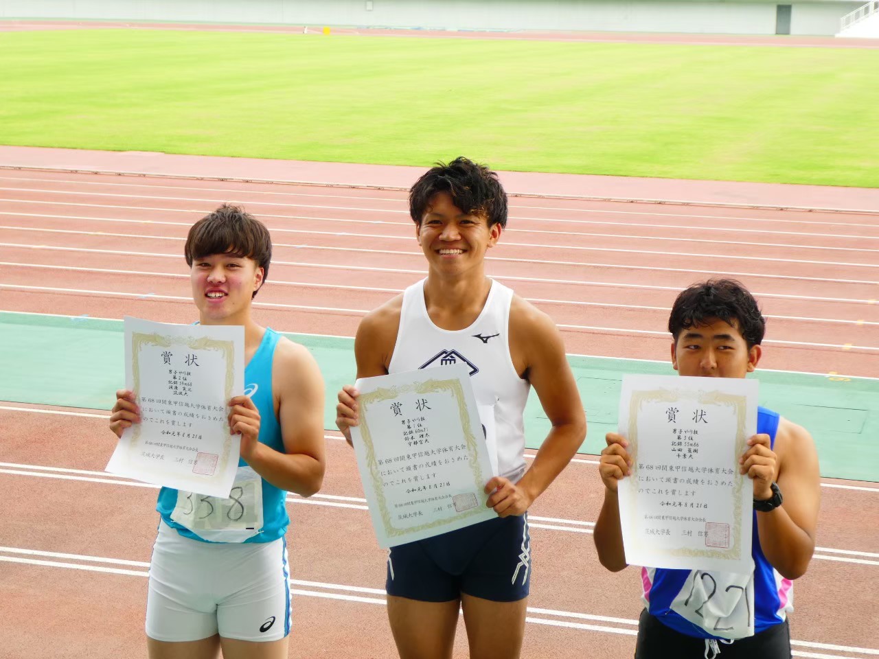 陸上競技部の活動の様子