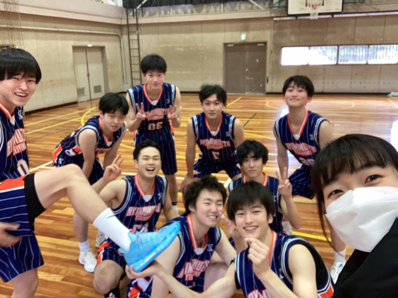 男子バスケットボール部の活動の様子