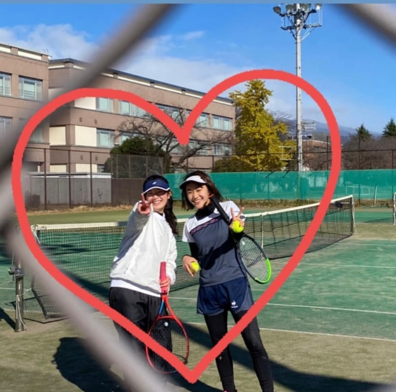 硬式テニス部の活動の様子