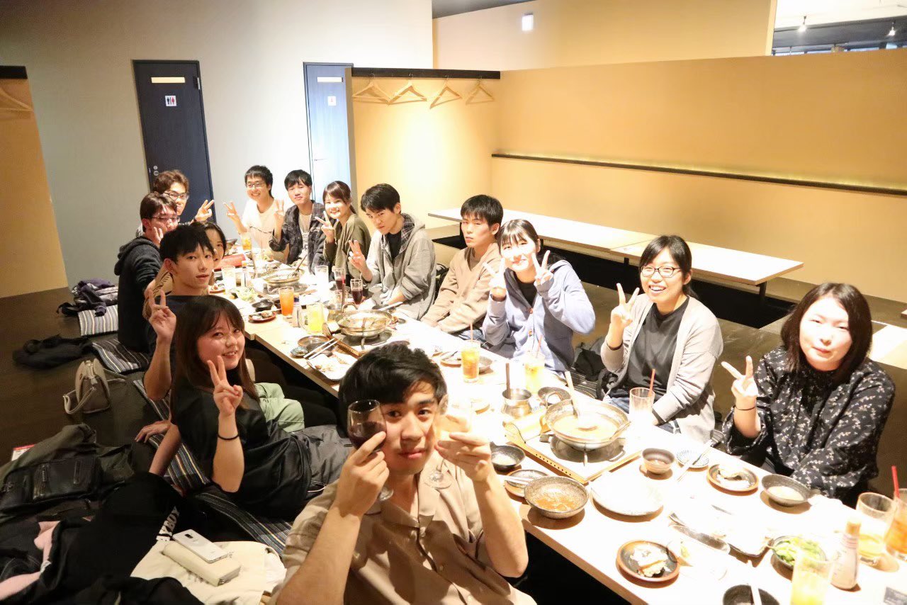 宇都宮大学競技かるた同好会の活動の様子