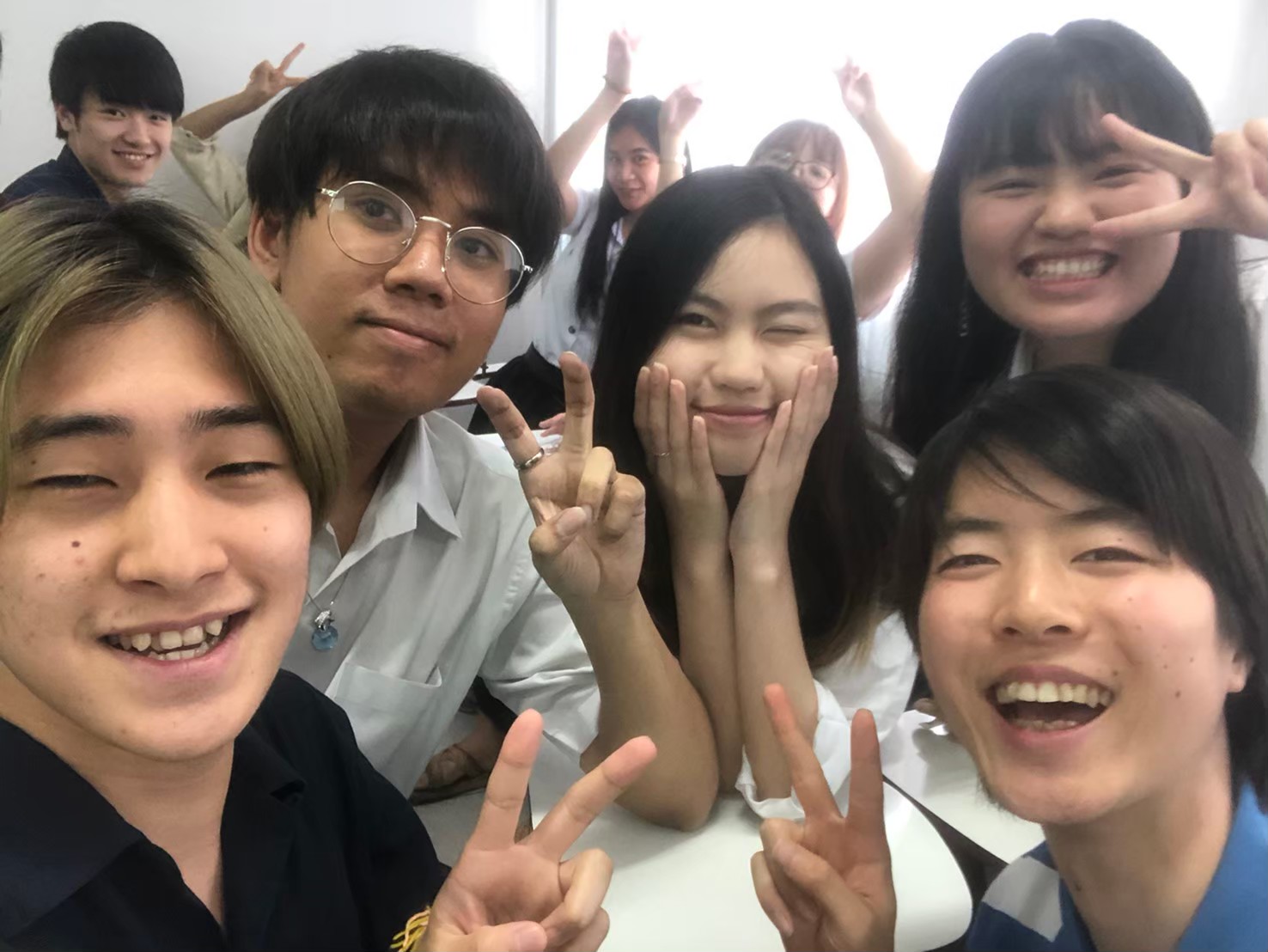 国際協力サークルナムチャイの活動の様子