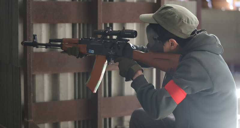 Airsoft&B2i サバイバルゲーム同好会の活動の様子