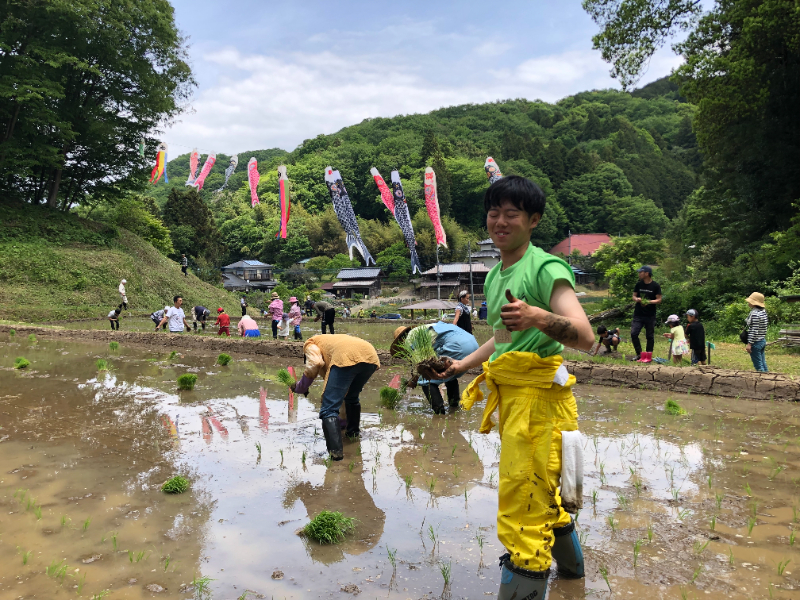 農業サークルさとびとの活動の様子